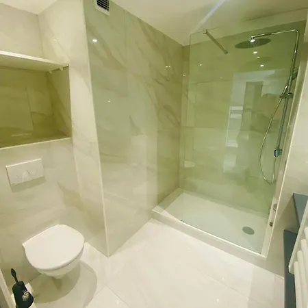 아파트 Graziella 410 주앙레핑